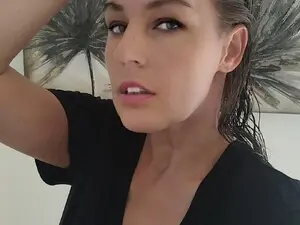 EllenAtalay  live sex cam