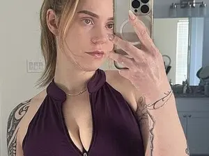 PinkAura  live sex cam