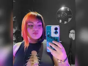 Courney_love_  live sex cam