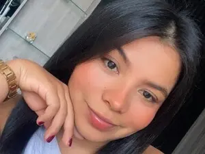Philippablut1  live sex cam