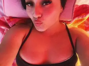 Bitchboosss  live sex cam