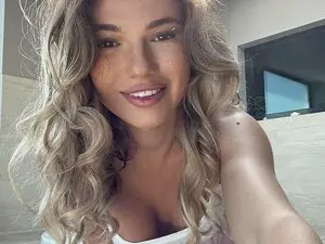 Dariadely  live sex cam