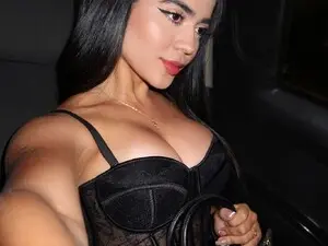 Linda_martin_  live sex cam