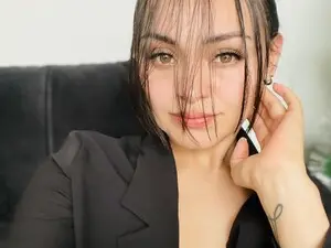 HoneyErick  live sex cam