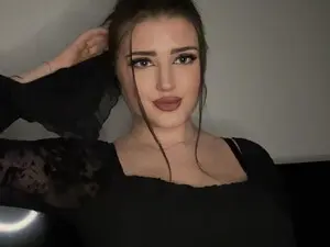 Angelababe21  live sex cam