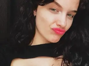 Dragon_Sofi  live sex cam