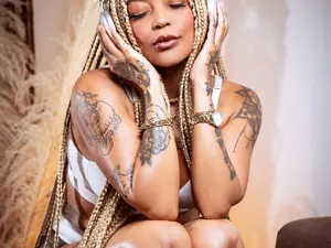 Kenya_carper  live sex cam