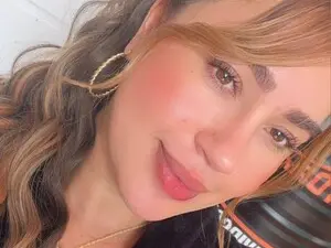 Nataly_  live sex cam