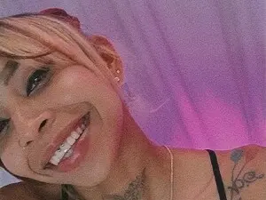 Rubi_daniells  live sex cam