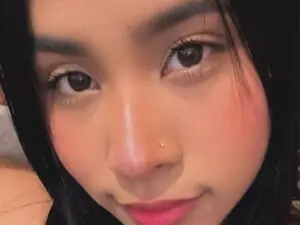 SophieW1  live sex cam