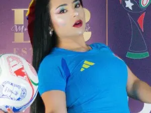 Tiara_rr  live sex cam