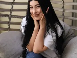 KiraM00n  live sex cam
