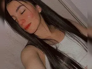 Valenn_05  live sex cam