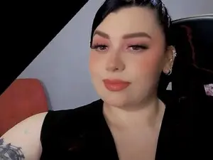 Emilisimimbbw  live sex cam