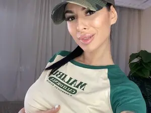 EvaAmanti  live sex cam