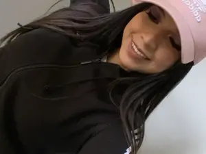 GabriellaSan  live sex cam