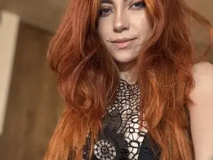 HeyNani  live sex cam