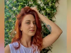 YourEmilyRose  live sex cam