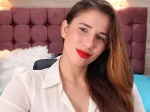 Cloe26  live sex cam