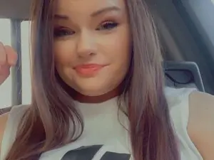 SheaAfterDark  live sex cam