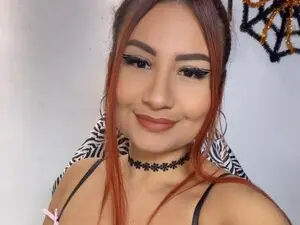 Lia_catt  live sex cam