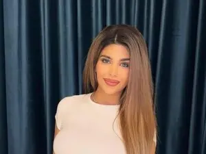 Bella_Posh  live sex cam