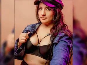 Emelyross_  live sex cam