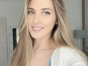 Pixelss  live sex cam