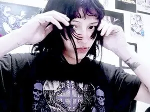 Cyberfreak  live sex cam