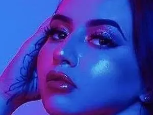 Iplayhardbabe  live sex cam