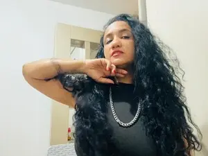 AlaskaStars  live sex cam