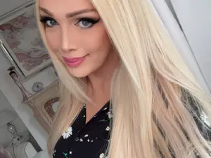 BarbiBentley  live sex cam