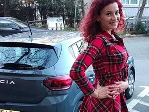 DeeaSweetMilf  live sex cam