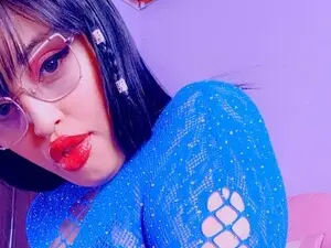 Cristal07  live sex cam