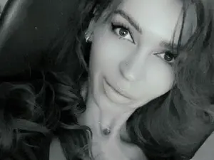 Lalina_  live sex cam