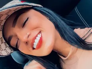 MeganWest  live sex cam