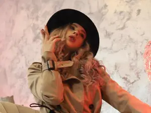 HeySiry  live sex cam