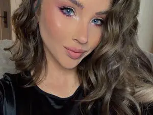 HeySiry  live sex cam
