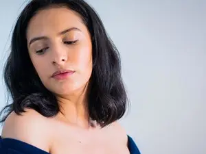 MiaportmanX  live sex cam