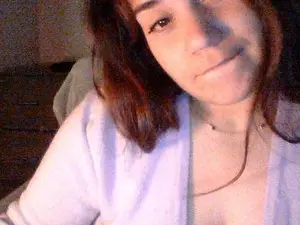 Sayyywhatt31  live sex cam