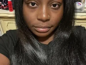 Mochamilkers  live sex cam