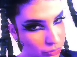 Beyondsteel  live sex cam