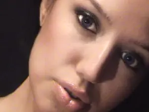 Joyeuse1  live sex cam