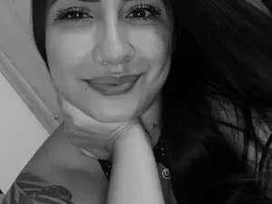 Sara_Becker  live sex cam