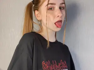 ElonaGinger  live sex cam