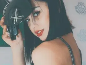 HarmonyEvans_  live sex cam