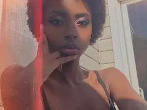 CountessMyy  live sex cam