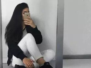 Ginablumm  live sex cam