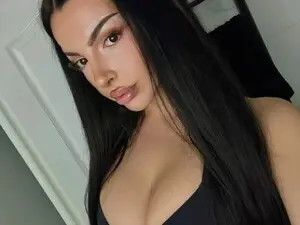 NouraMalvi  live sex cam