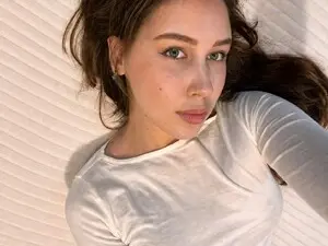 Ann_space  live sex cam
